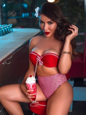 Mayra Borowik