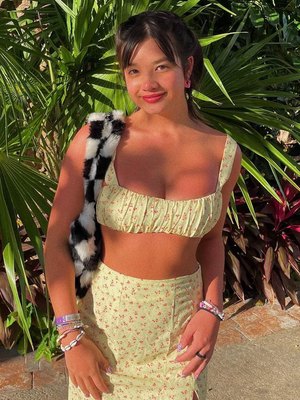 Peyton Elizabeth Lee