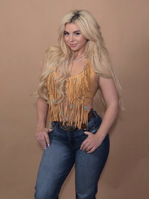 Valianna Wisenbarger