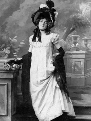 Annabelle Moore