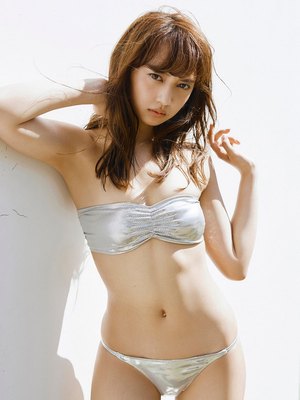 Arisa Komiya