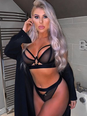 Chloe Chaloner