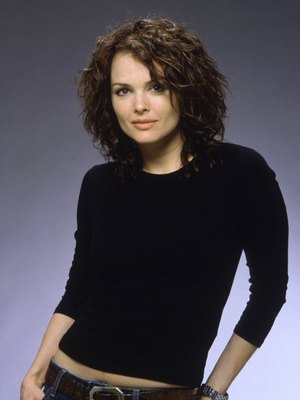 Dina Meyer