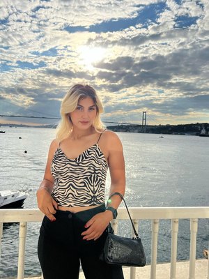 Eda Tugsuz