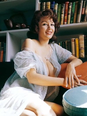 Elaine Reynolds