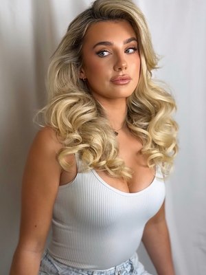 Holly Humphreys