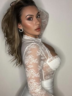 Isabelle Tsolakidis