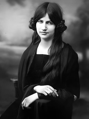 Jeanne Hebuterne