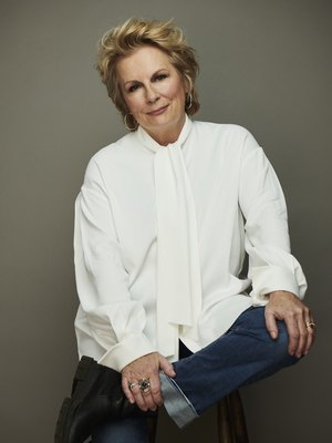 Jennifer Saunders