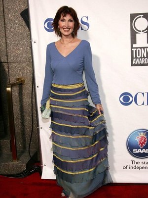 Joanna Gleason