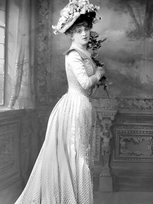 Jobyna Howland