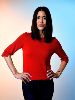 Julia Jones (Actress)