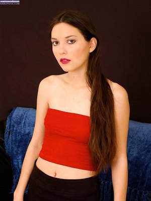 Larisa Fox