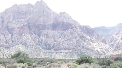 Molly Pills enjoys orgasm while hiking