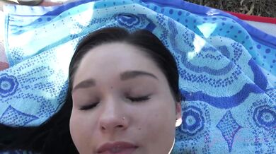 Zoe Bloom fucked on the beach