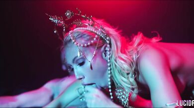 Ivy Wolfe in sensual porn video