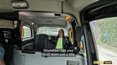 Beauty fucked by big cock in that famous black taxi