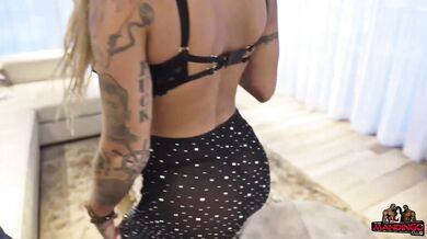 Tattooed blonde Kitana Montana filled by BBC