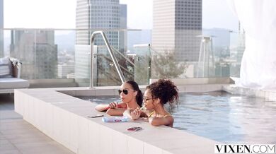 Temptresses Alexis Tae and  Scarlit Scandal Fucked In threesome