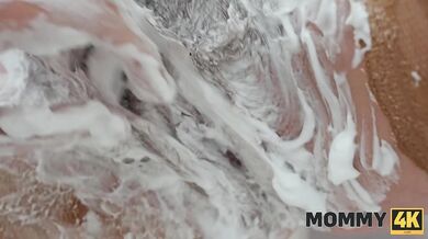 Mature brunette got so horny and fucked young dude at their first meeting