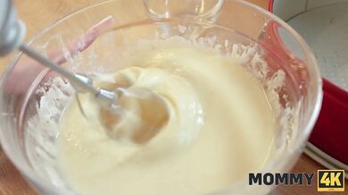 Mature brunette got so horny and fucked young dude at their first meeting