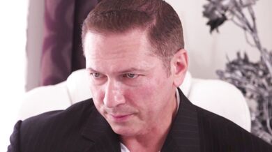 Blonde gets time to show off