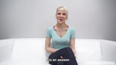 Juicy amateur pussy at casting