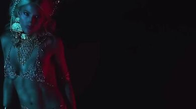 Ivy Wolfe in sensual porn video