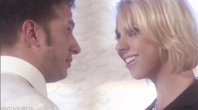 Cougar Brianna Beach show wild horny sex on vintage porn