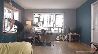 Hardcore BDSM with Summer Day