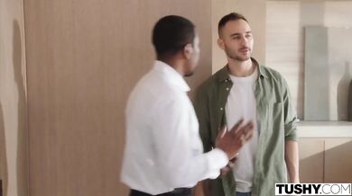 Anal-Obsessed Hottie Scarlett Alexis Has Intense Double Penetration Orgasm