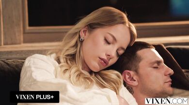 Beautiful Blonde Bella Spark Ditches Boring BF For Passionate Outdoor Sex With Stranger