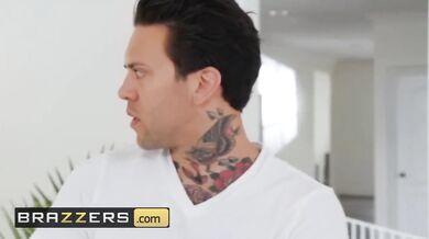 Dirty Masseur Pounds Thick PAWG Lela Star