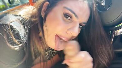 Gold Digging Slut Raissa Bellini