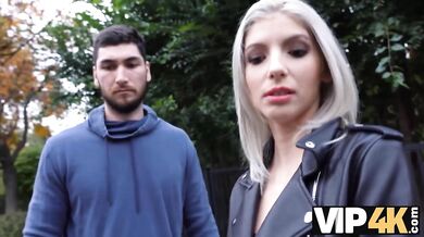 Sexy girl is walking the streets and meeting new horny guys